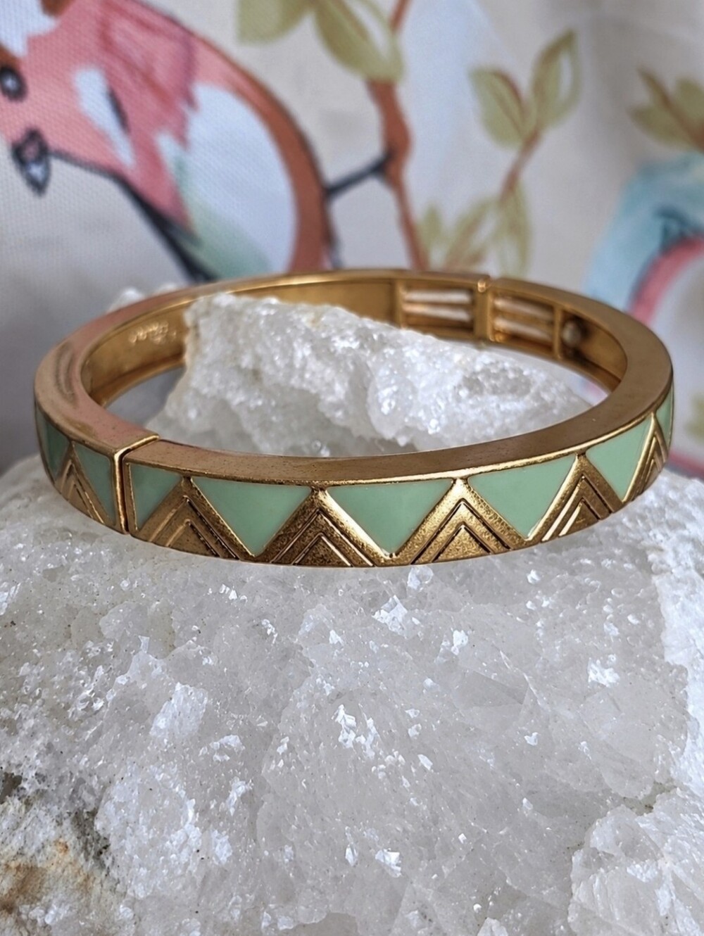 Lia Sophia Signed Matte Brass Sage Green Enamel Stretch Bracelet Bangle Pyramid